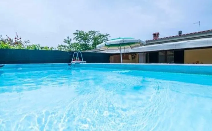 Le Focette Sun House And Pool Viareggio 아파트
