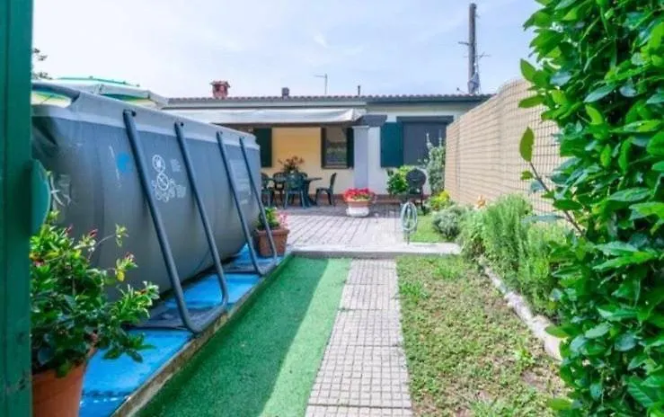 Le Focette Sun House And Pool Viareggio 아파트
